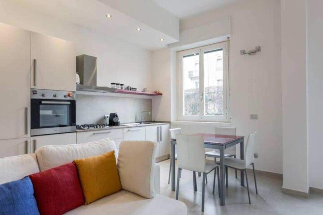 Loreto & Stazione Centrale Cozy Apartment Милано Екстериор снимка